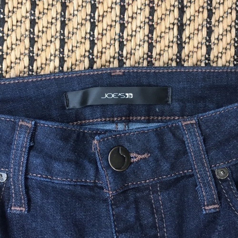 Joe’s dark denim skinny jeans - Picture 3 of 3